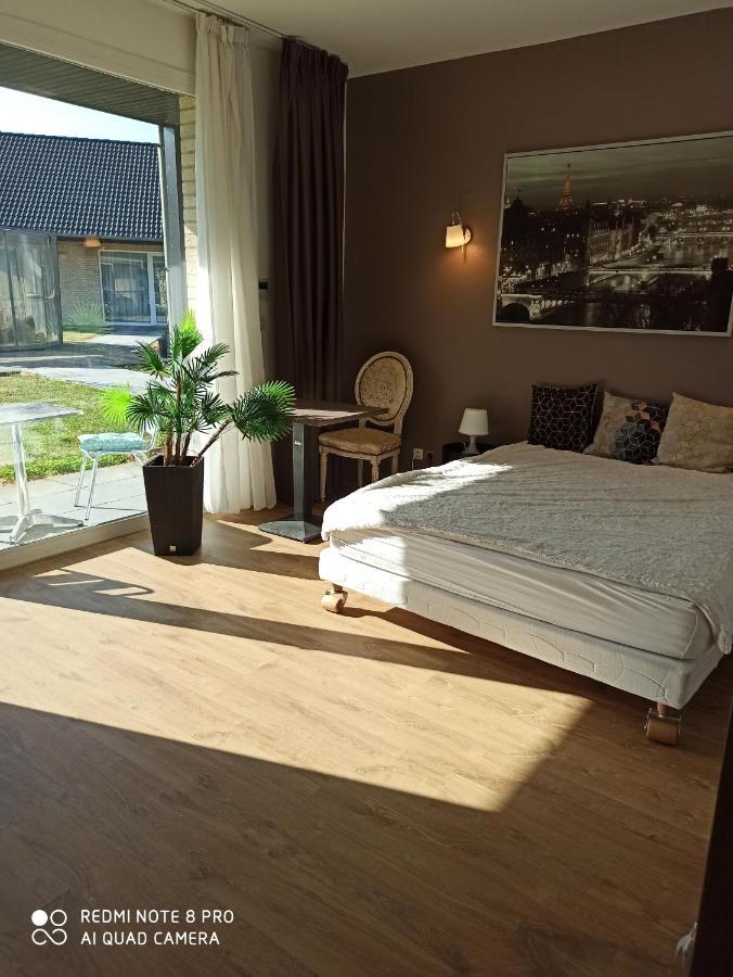 Hotel Fleur De Lys Баєль Екстер'єр фото